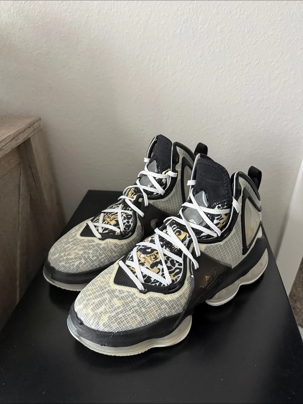 Nike LeBron 19 Royalty